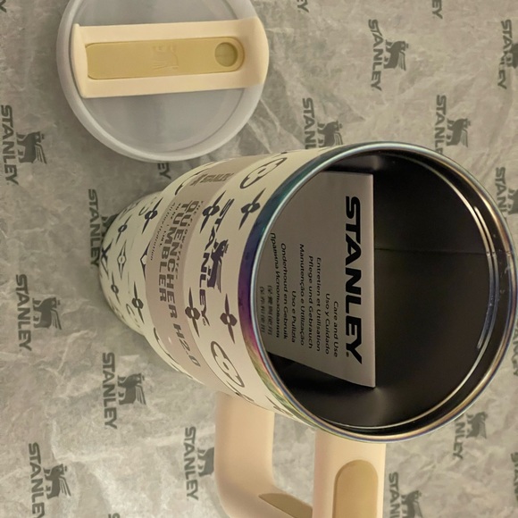 Stanley Tumbler with Cream and iridescent accents - Picture 5 of 10